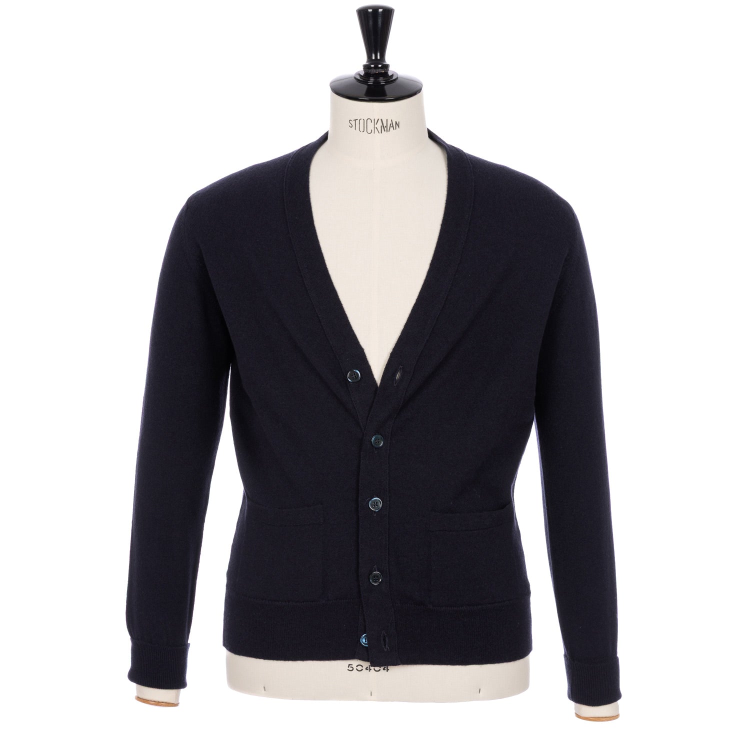 Strickjacke "Oxton Cardigan" aus feinem schottischen 1 Ply-Kaschmir